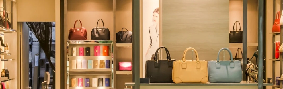 How to Consider Market Positioning and Pricing Before Selling